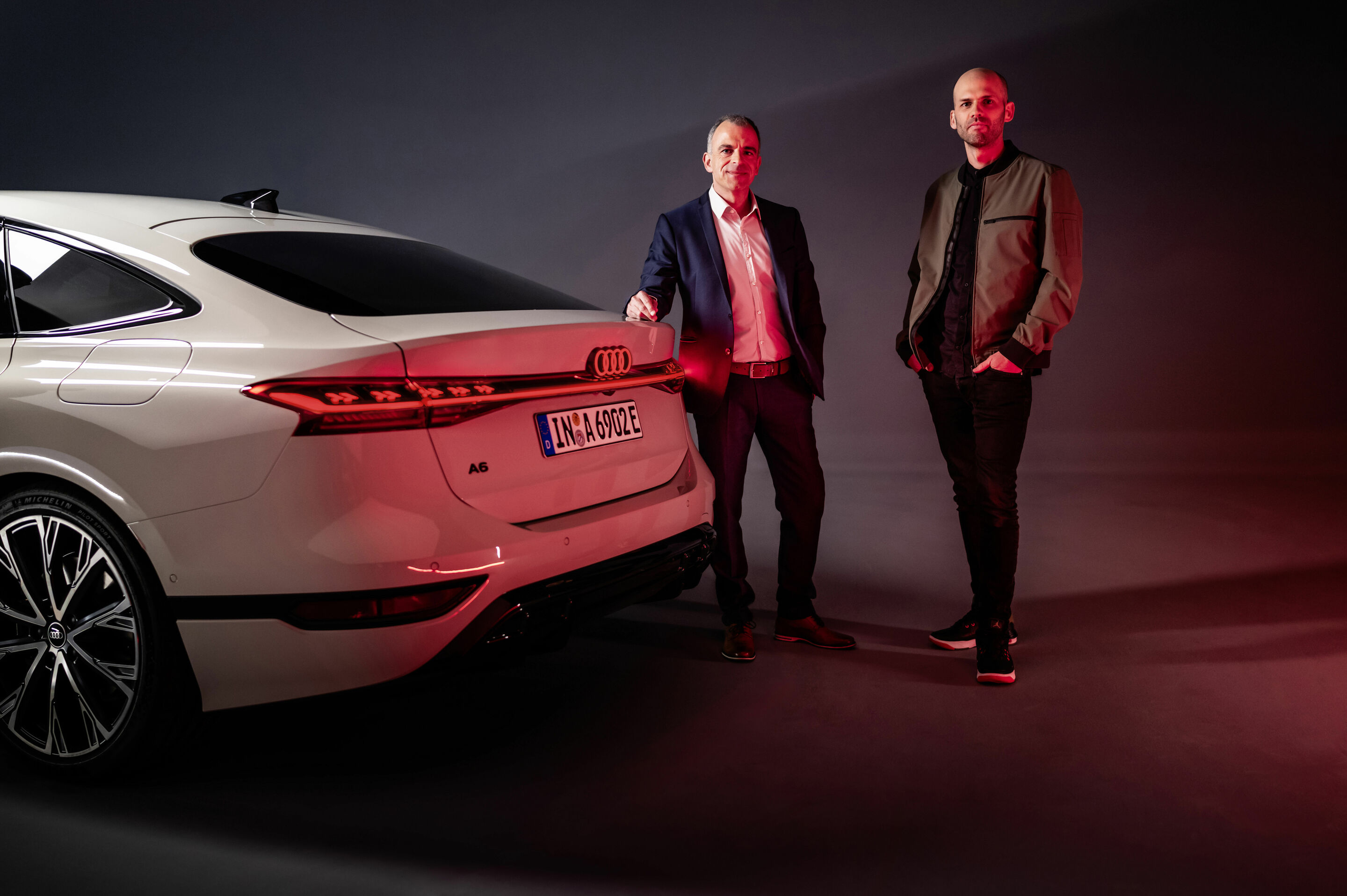 Audi A6 e-tron Lighting & Details official photo