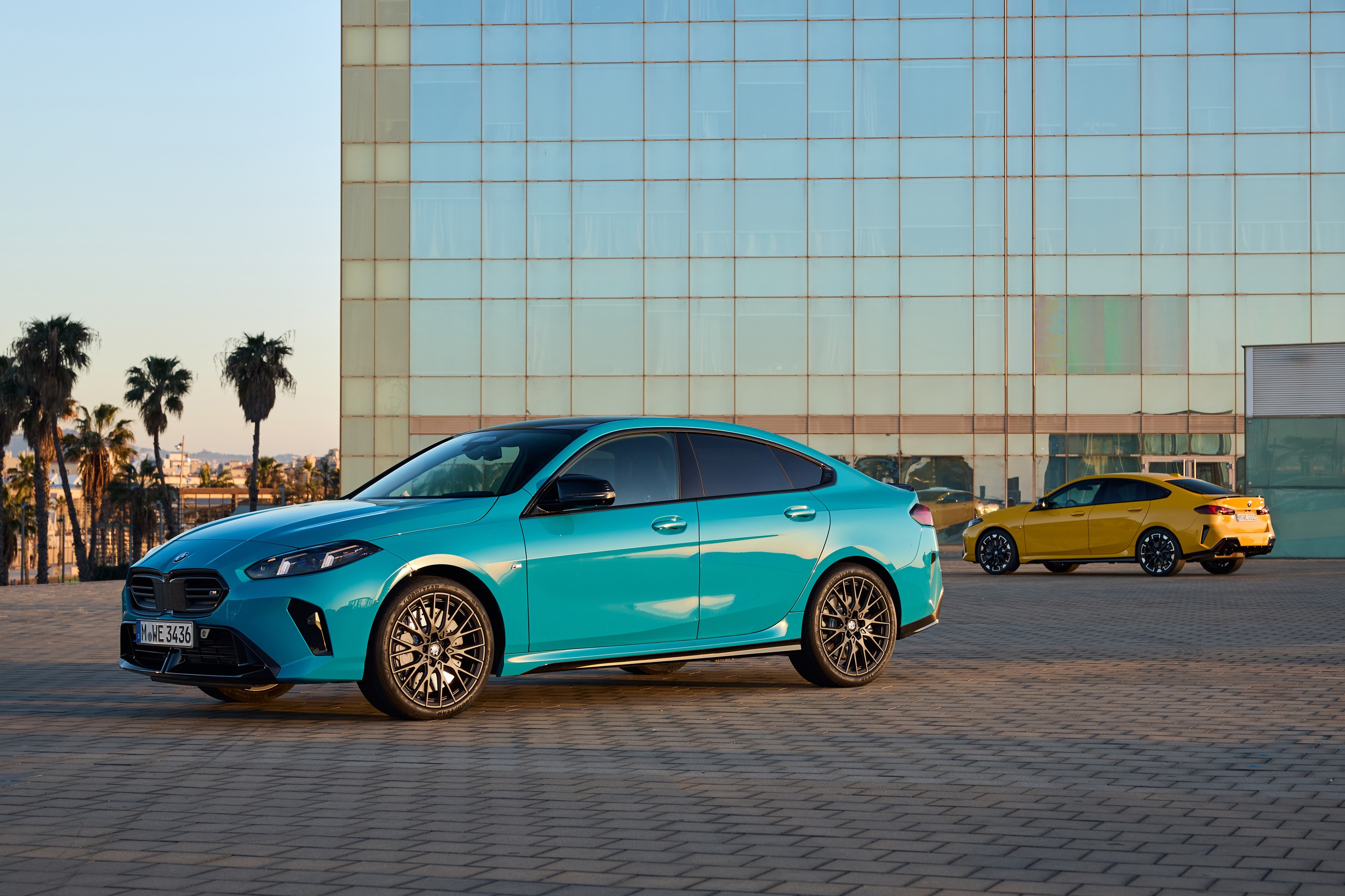 BMW M235 exterior P90588945