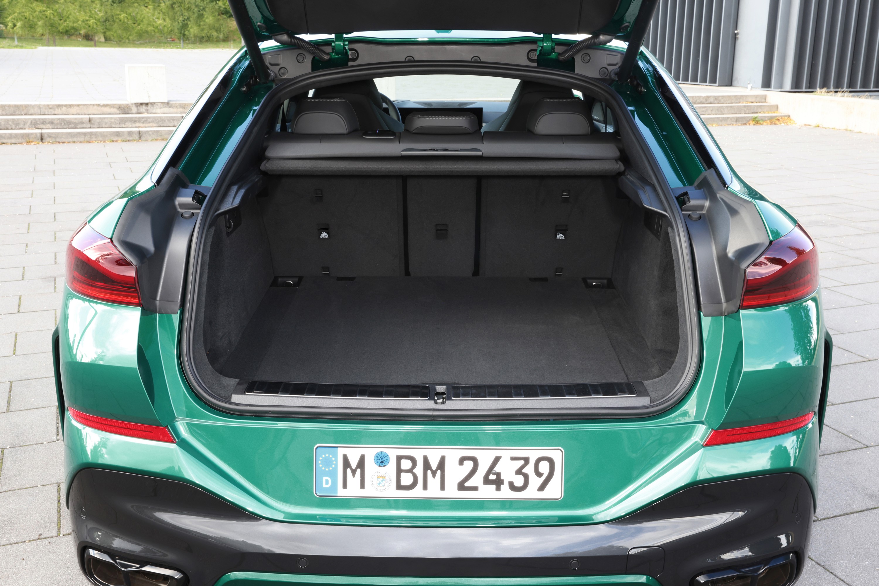 BMW X6 exterior P90518197
