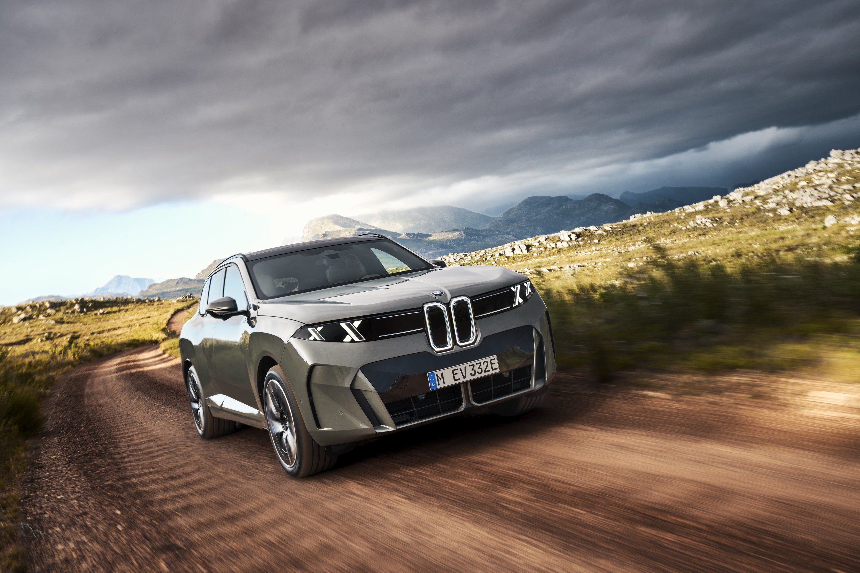 BMW iX exterior P90645983