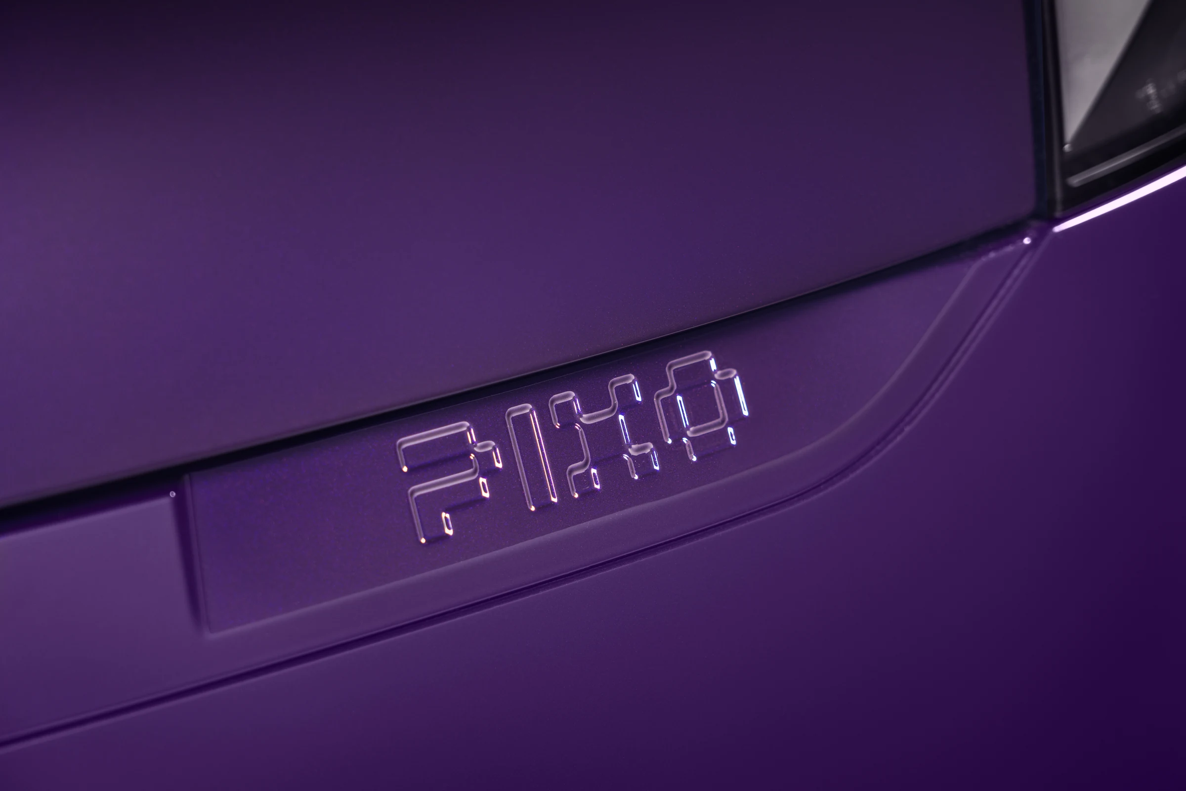 Nissan Pixo close-up details official photo 17