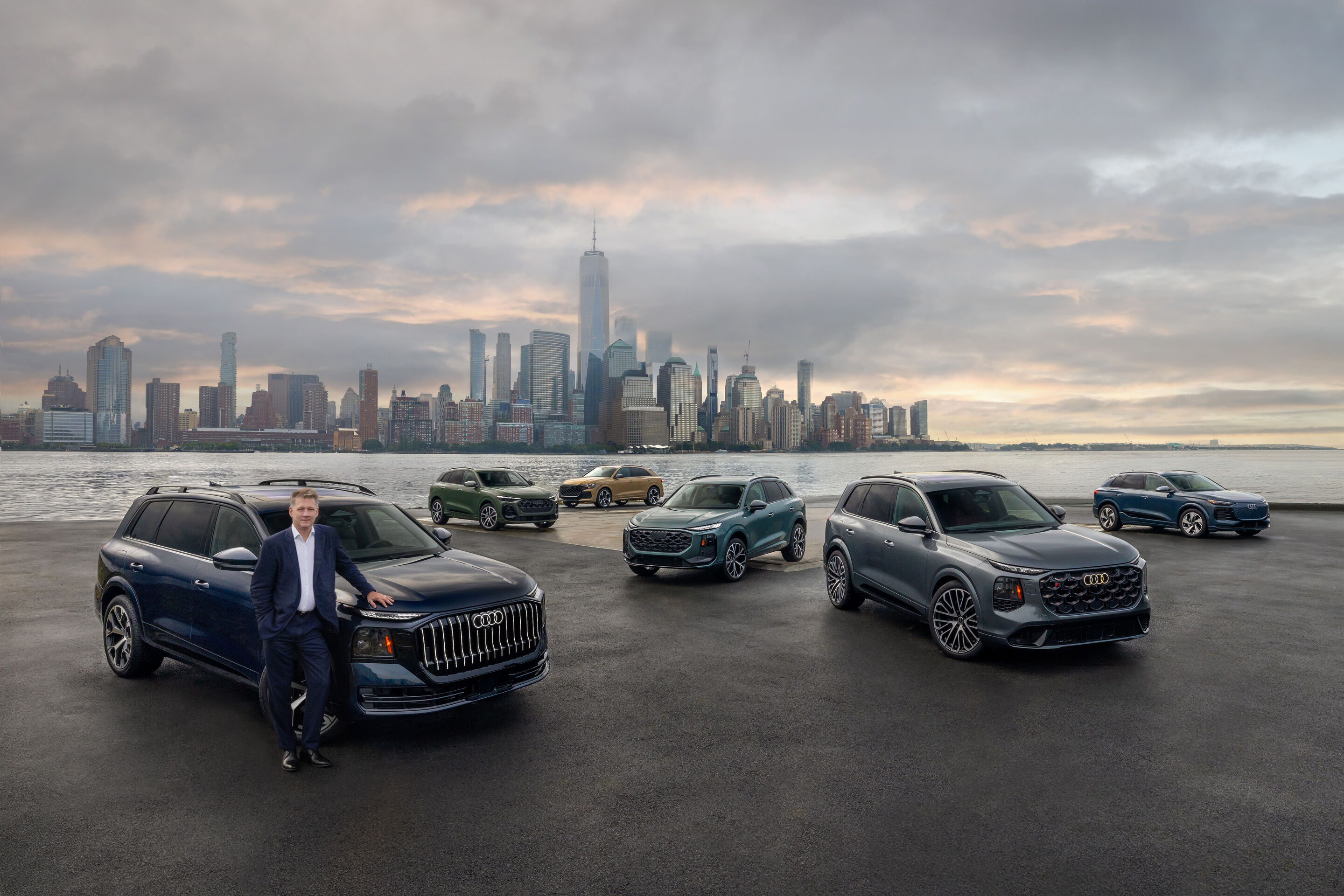 Audi Q9 Exterior official photo
