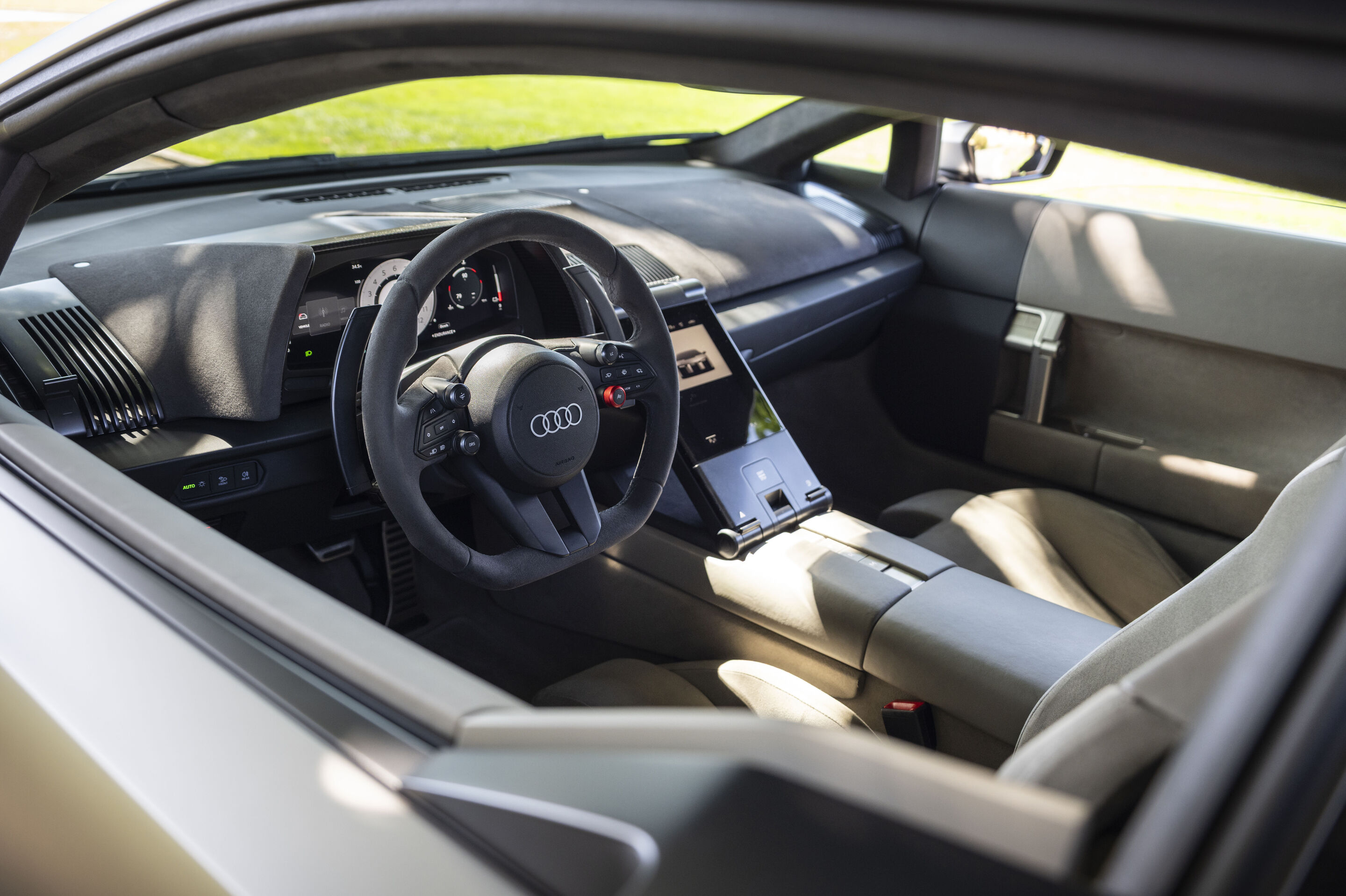 Audi Nuvolari Interior