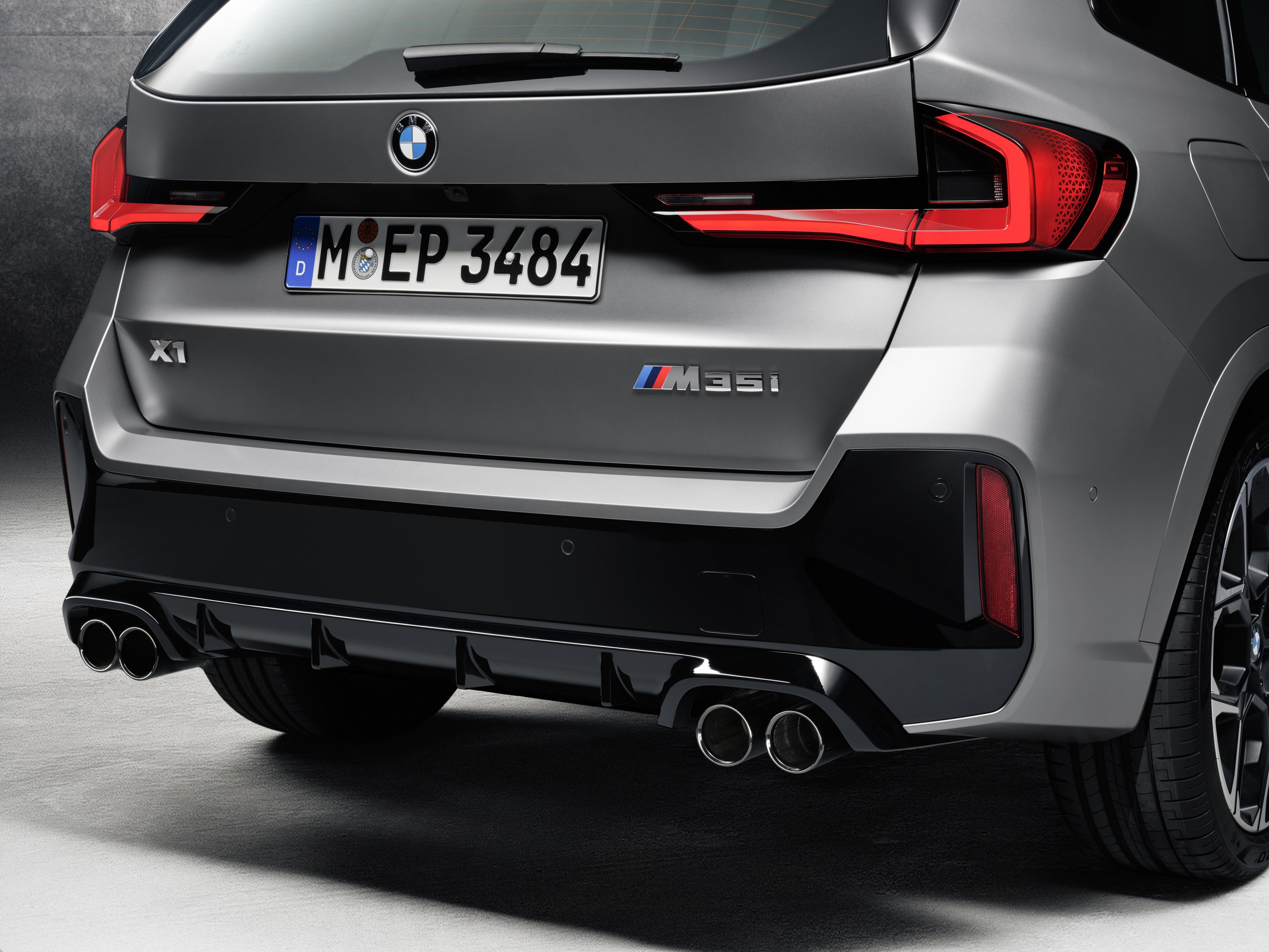 BMW X1 exterior P90509743