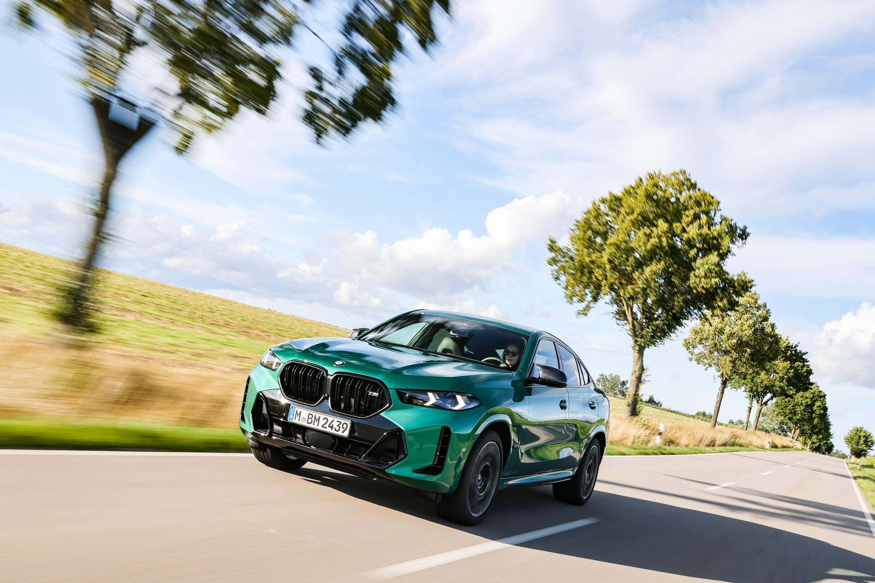 BMW X6 exterior P90518172