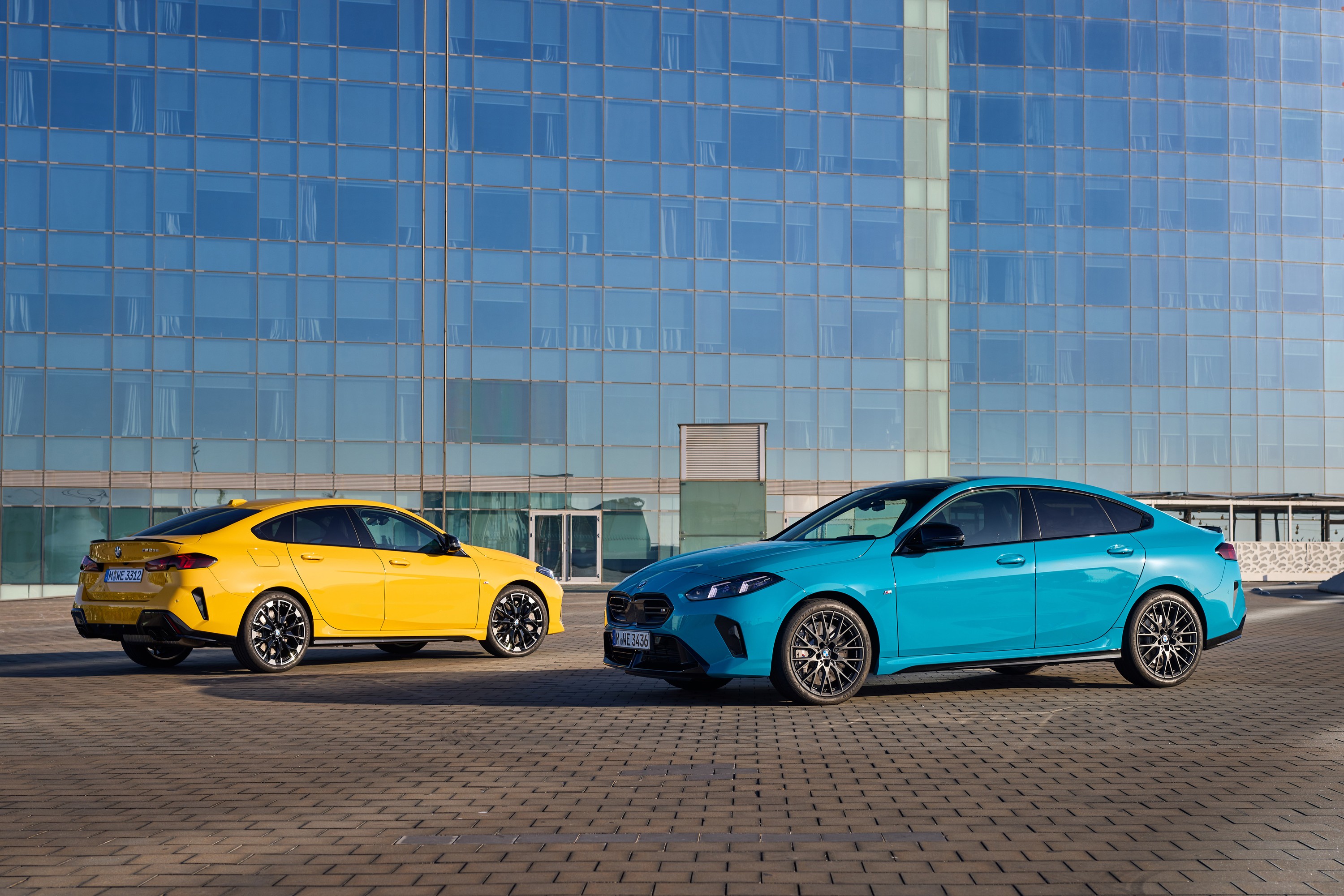 BMW M235 exterior P90588941