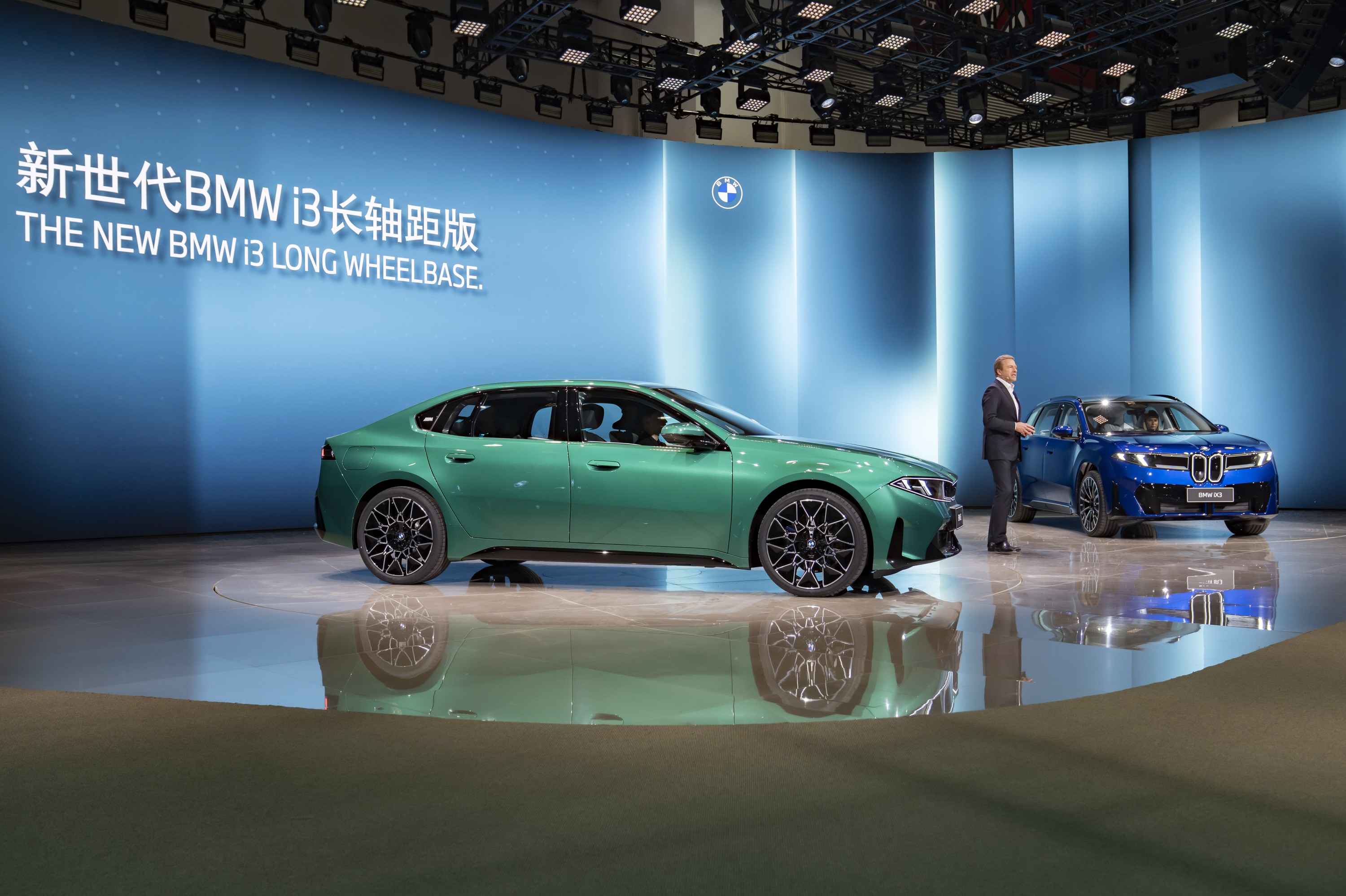 BMW iX exterior P90639060