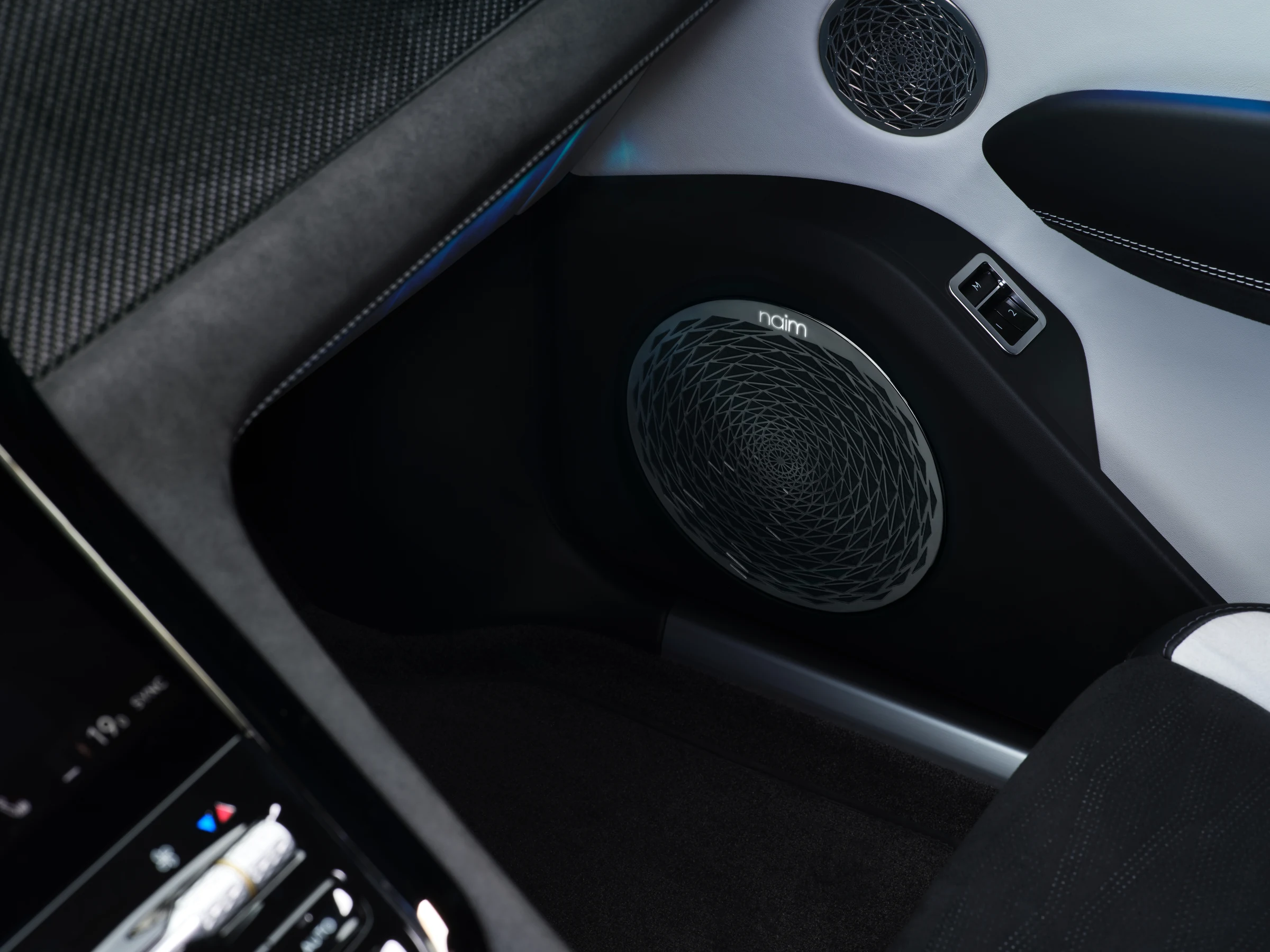 Bentley Torcal interior official photo 5