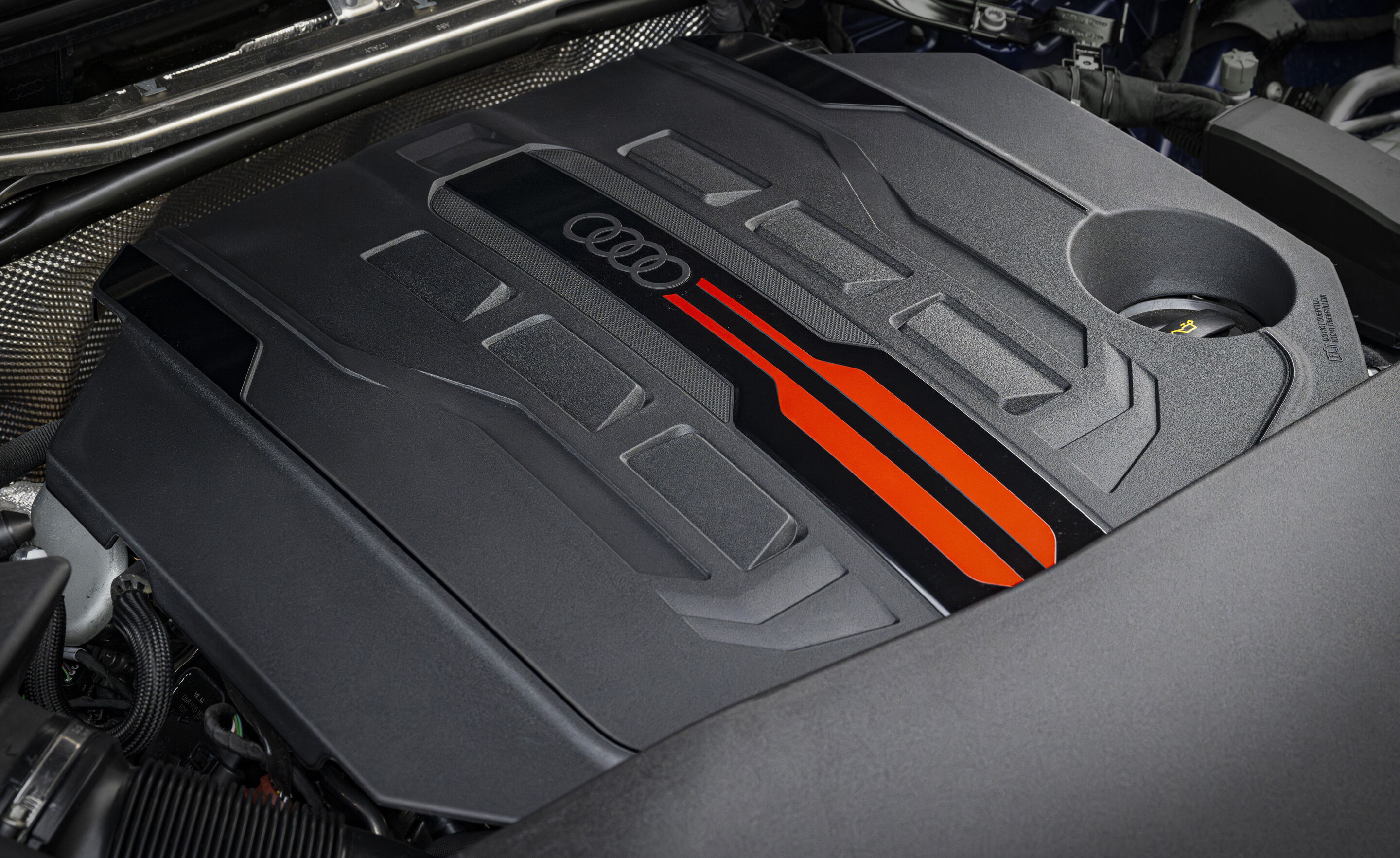 Audi SQ5 SUV additional exterior official photo