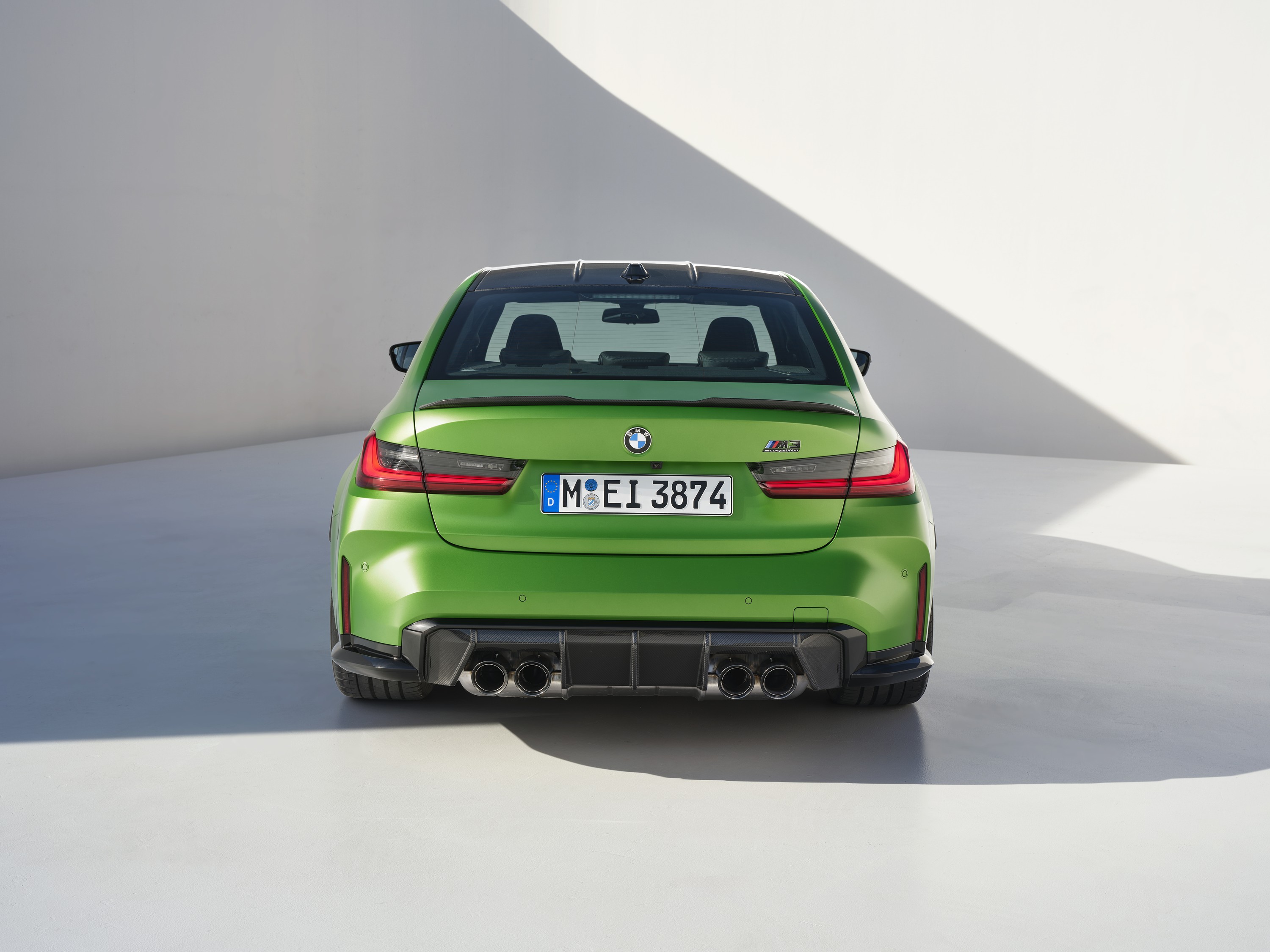 BMW M3 exterior P90551012
