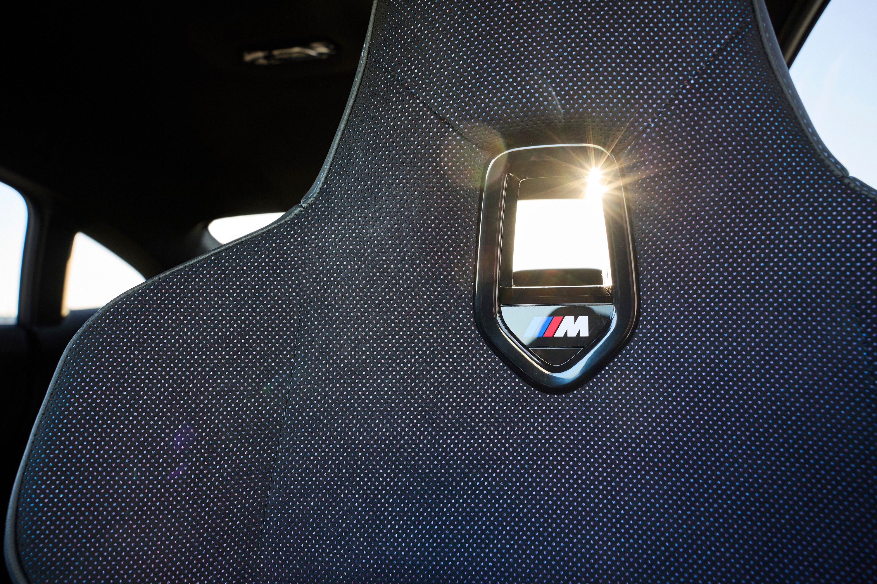 BMW M235 exterior P90589165