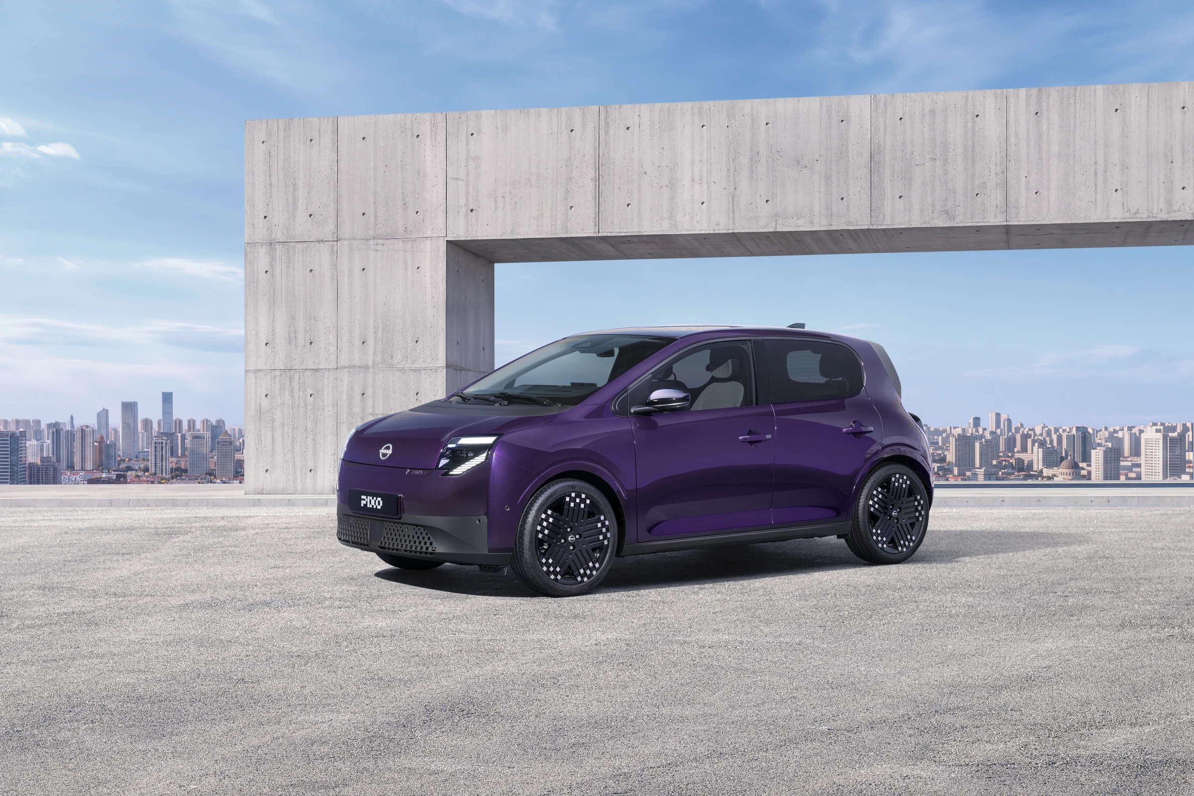 Nissan Pixo exterior official photo 2