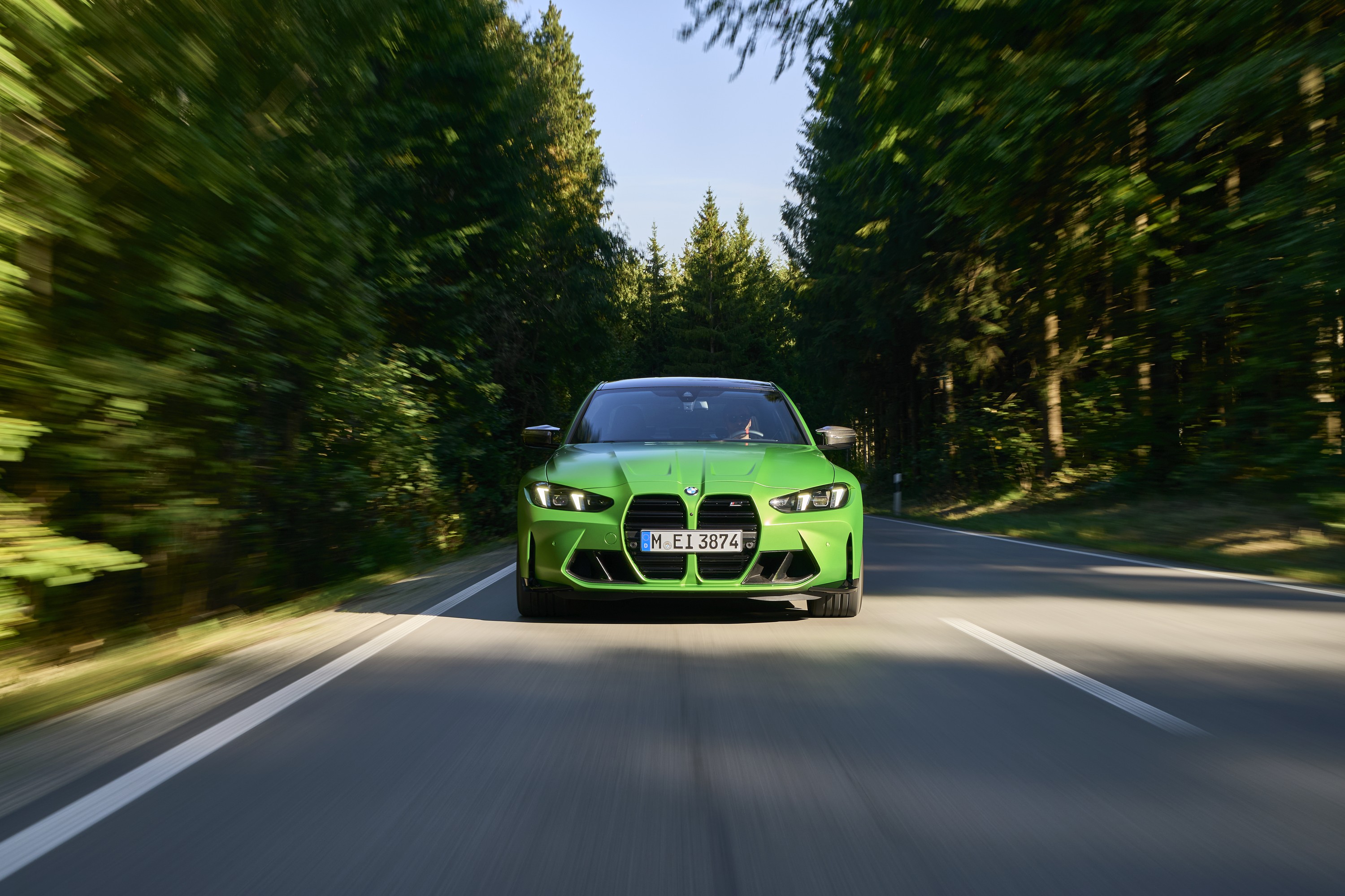 BMW M3 exterior P90550997