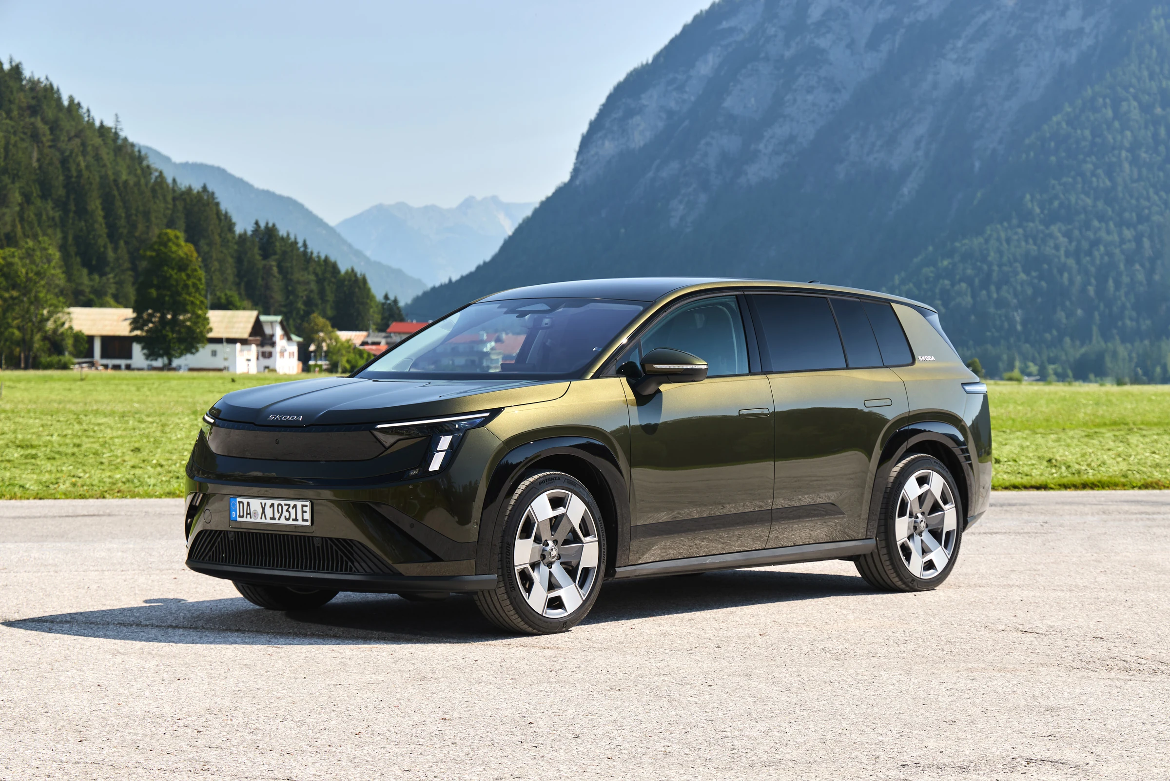 Skoda Peaq exterior official photo 16