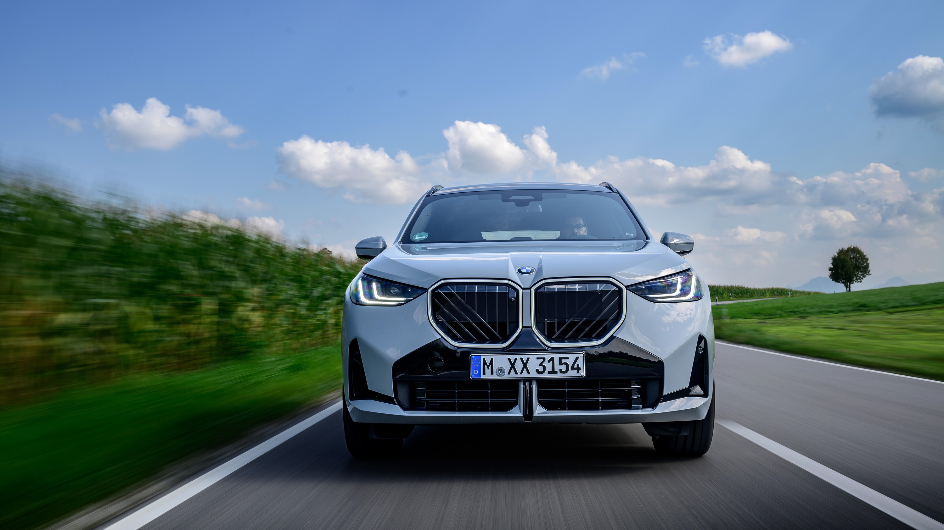 BMW X3 exterior P90567988