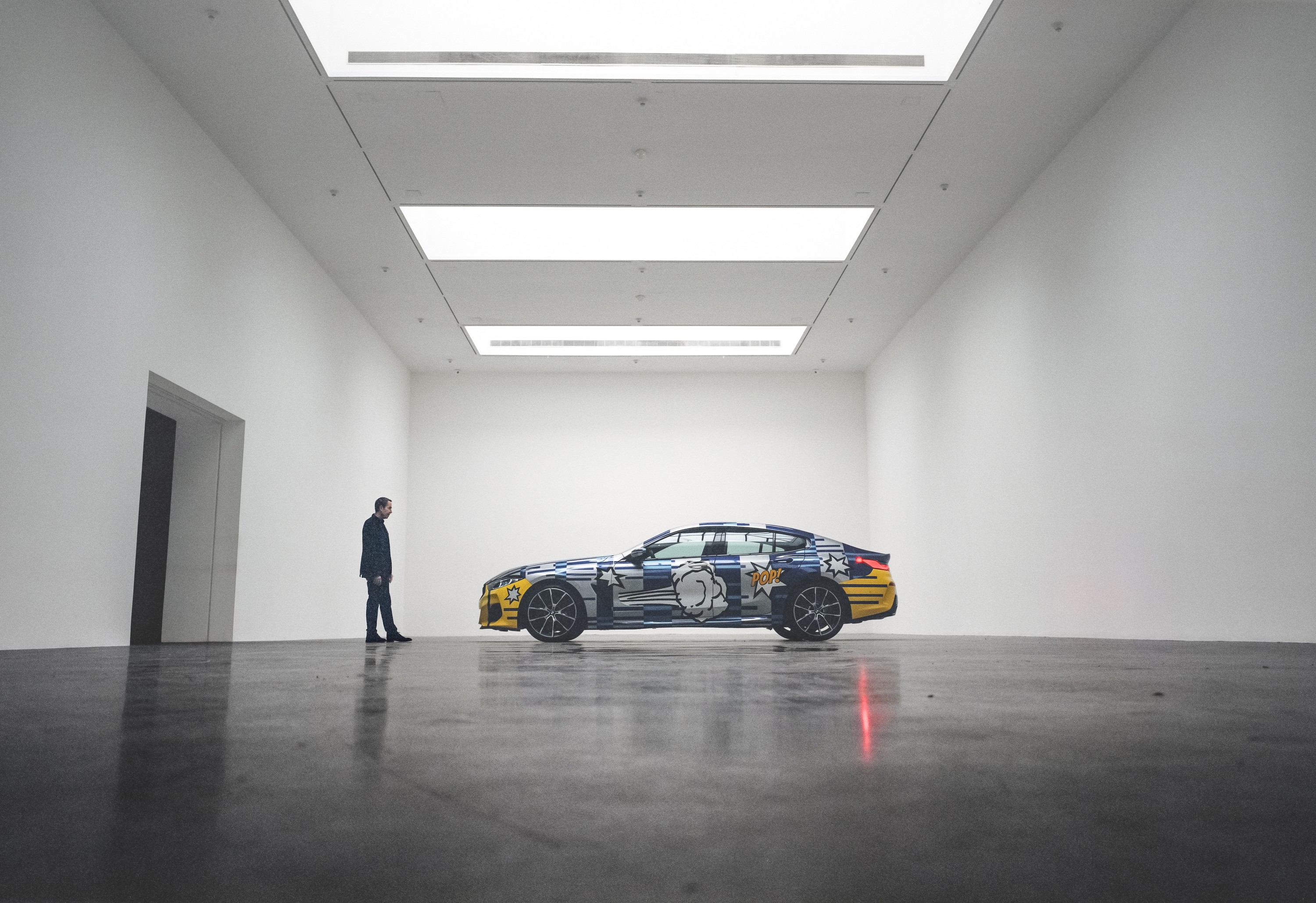 BMW M850i exterior P90450192