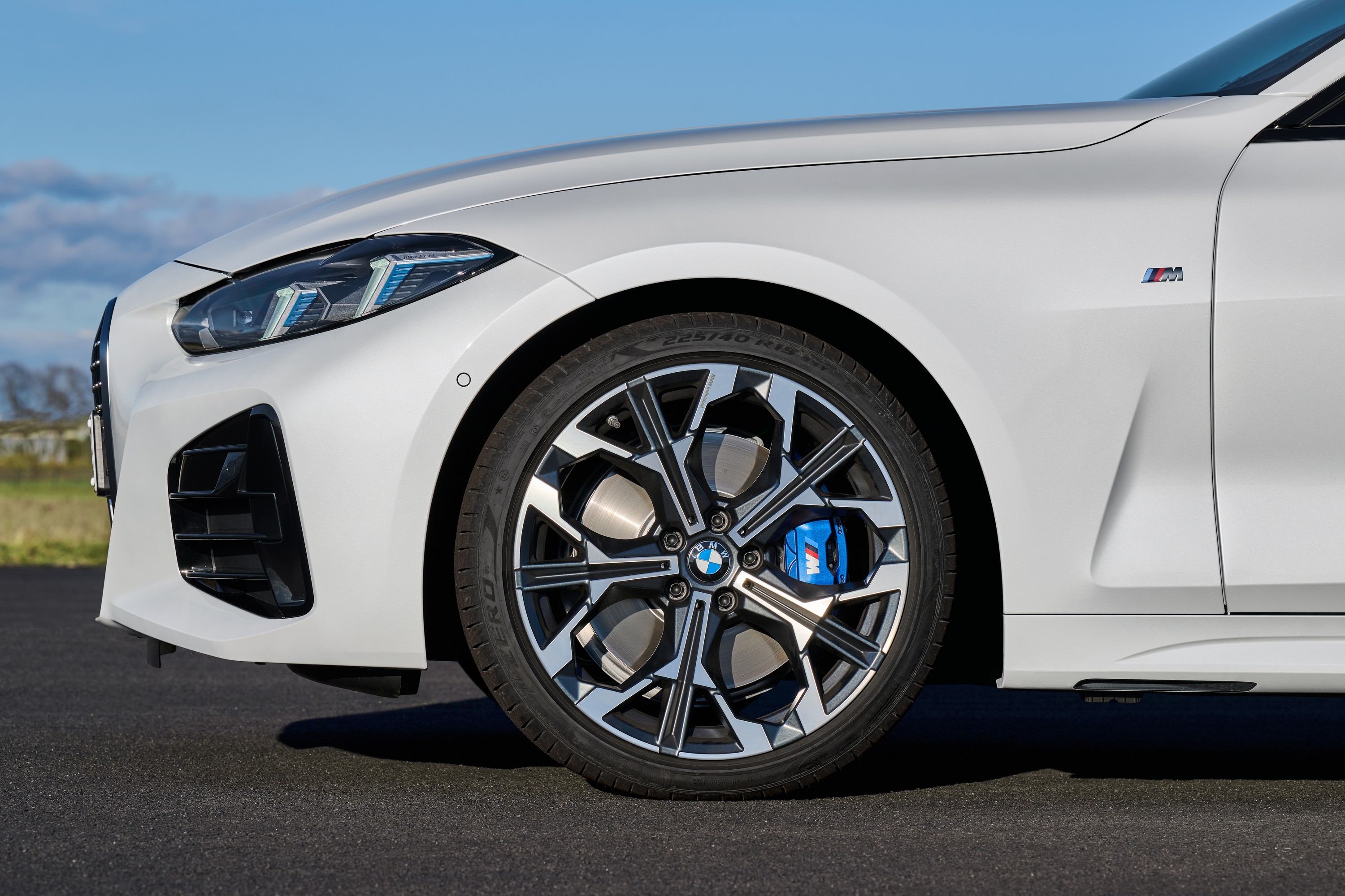 BMW 4 Series interior P90535885