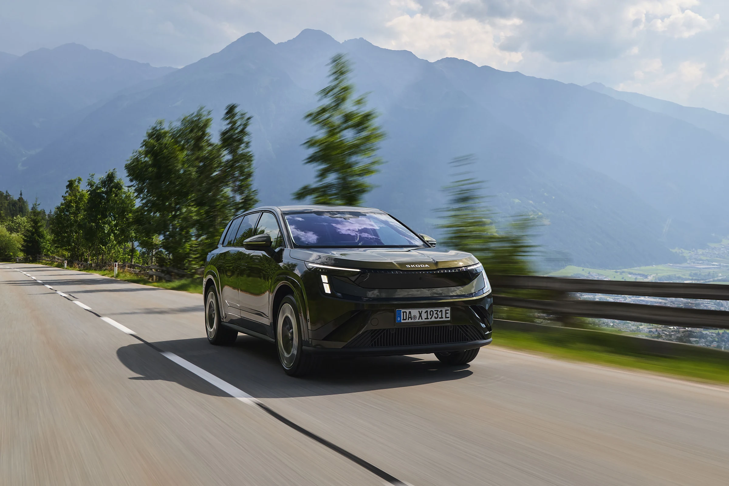 Skoda Peaq exterior official photo 98