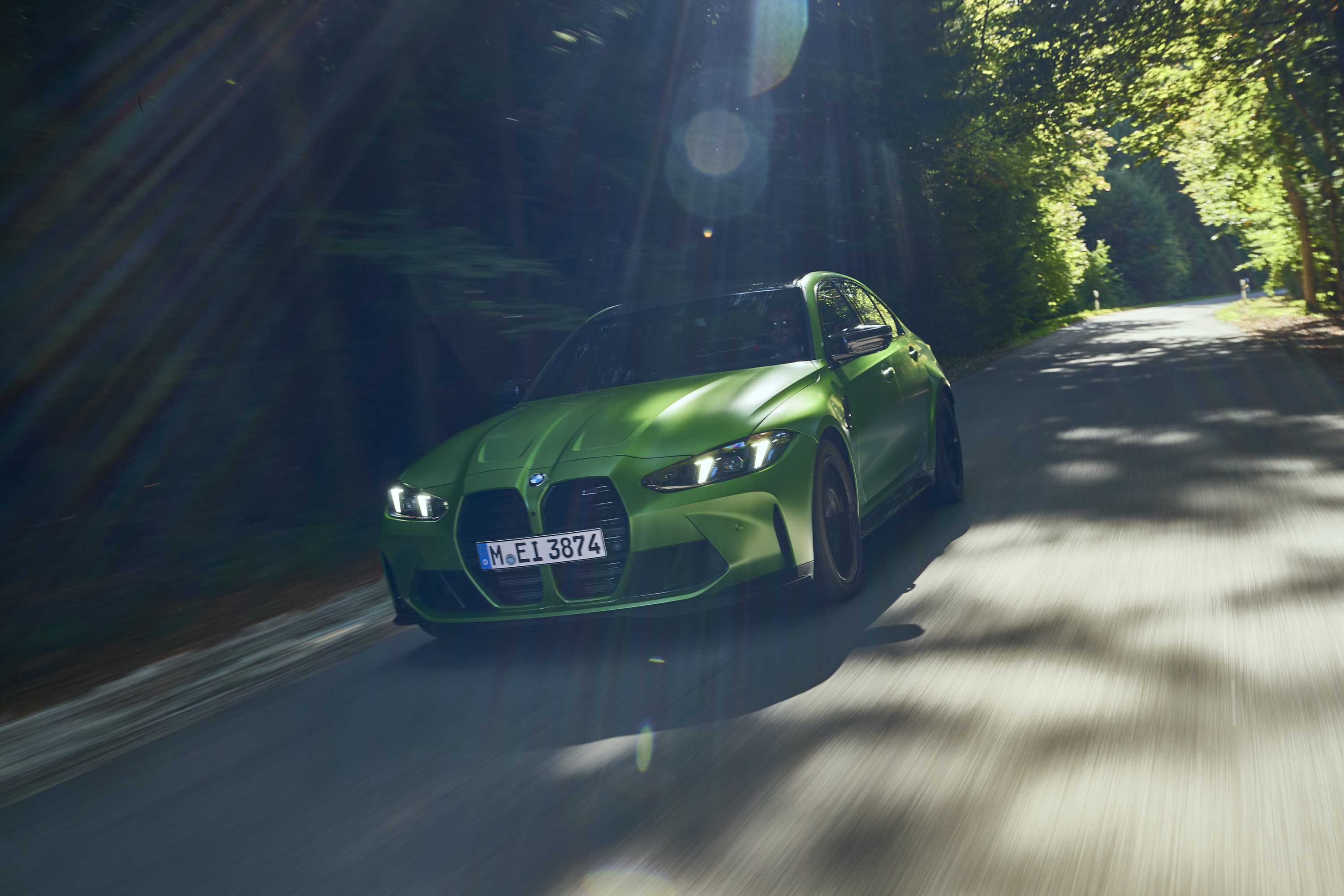 BMW M3 exterior P90550998