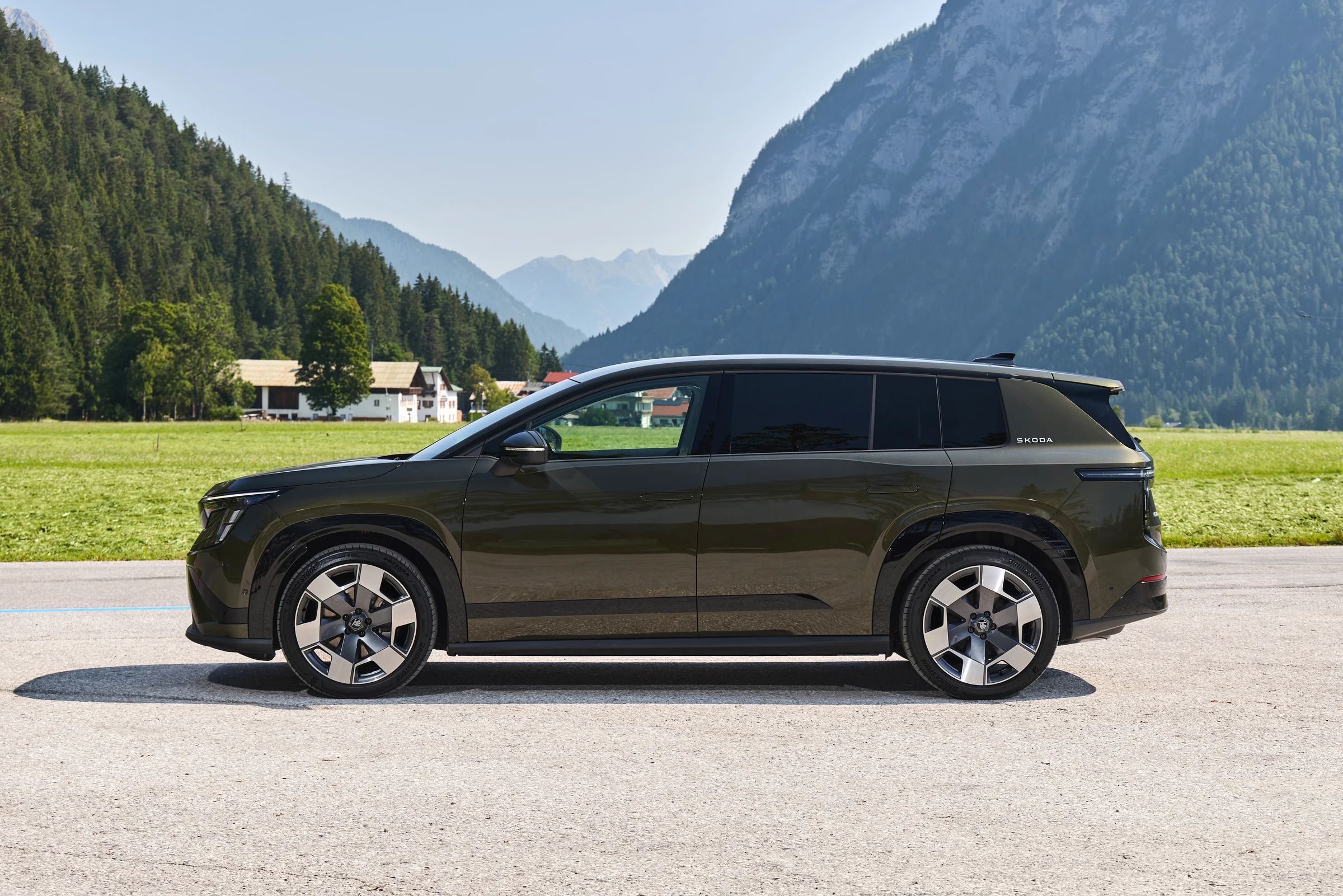 Skoda Peaq exterior official photo 17