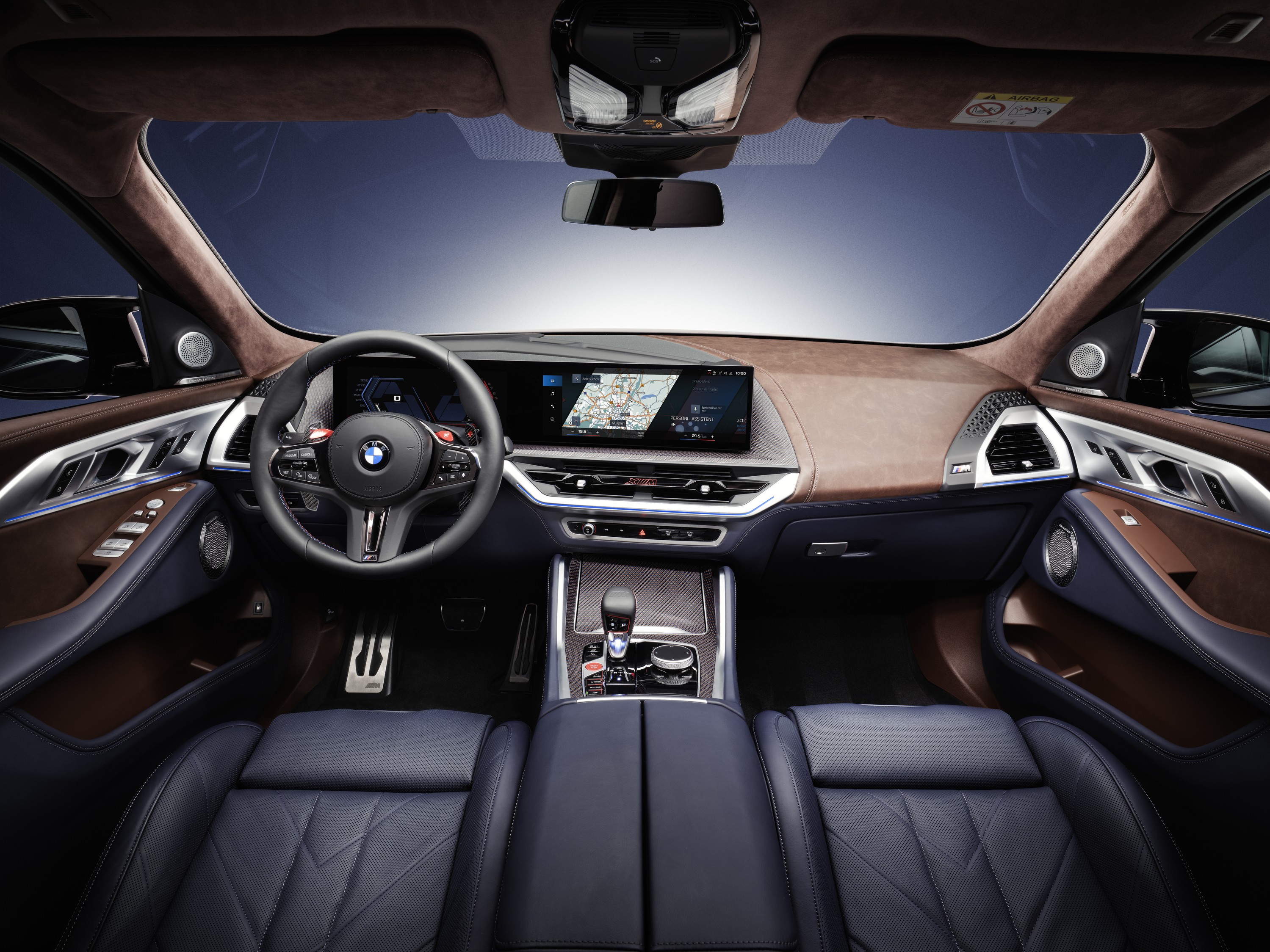 BMW XM interior P90602693