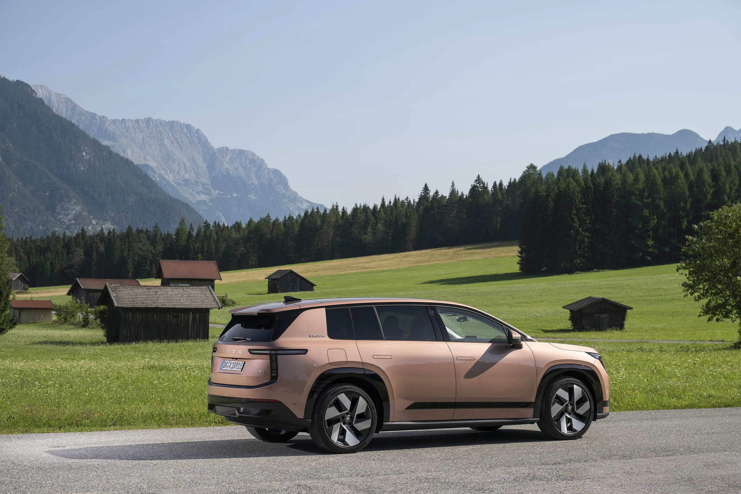 Skoda Peaq exterior official photo 6