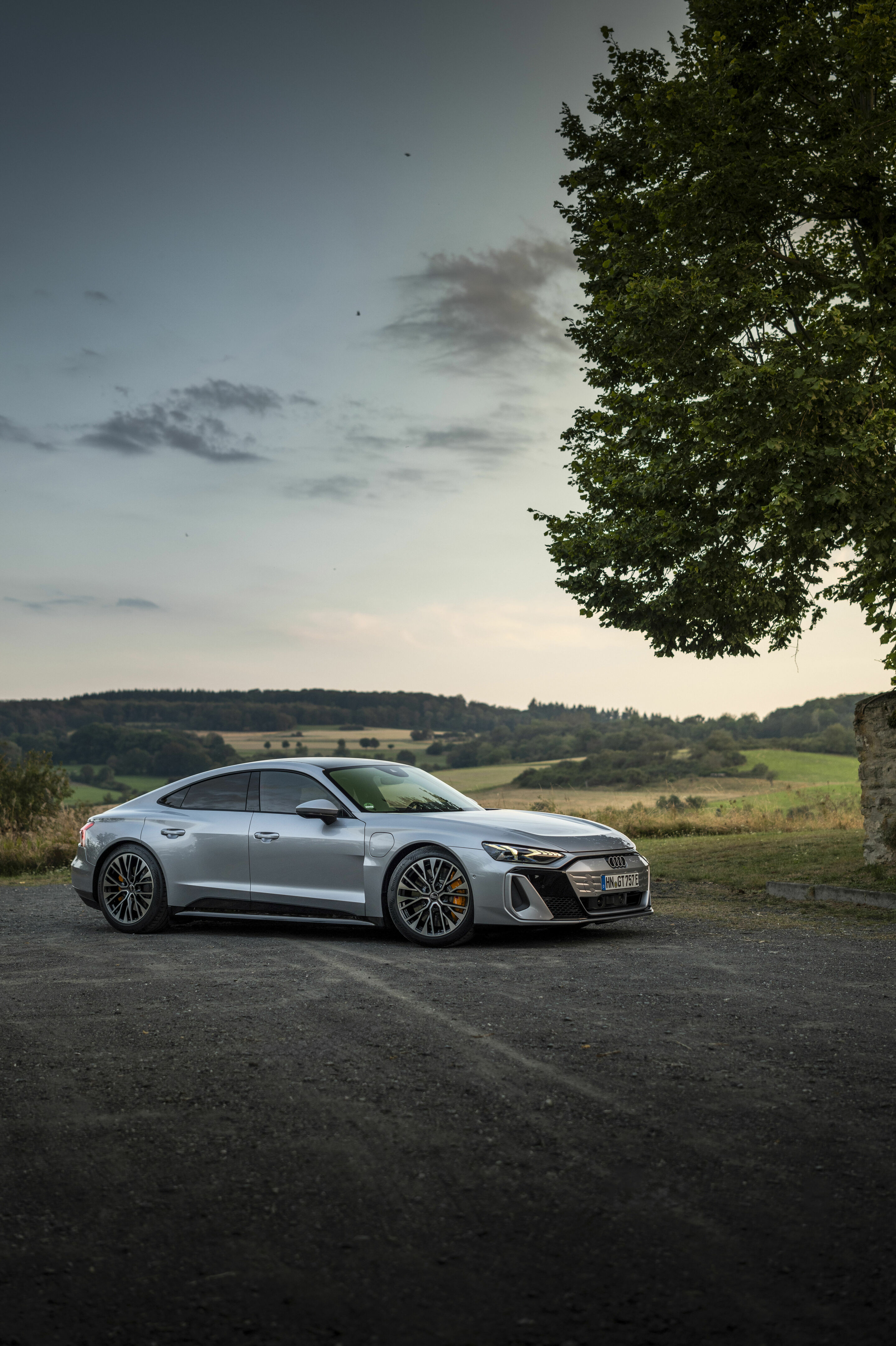 Audi S e-tron GT interior and cockpit A244154