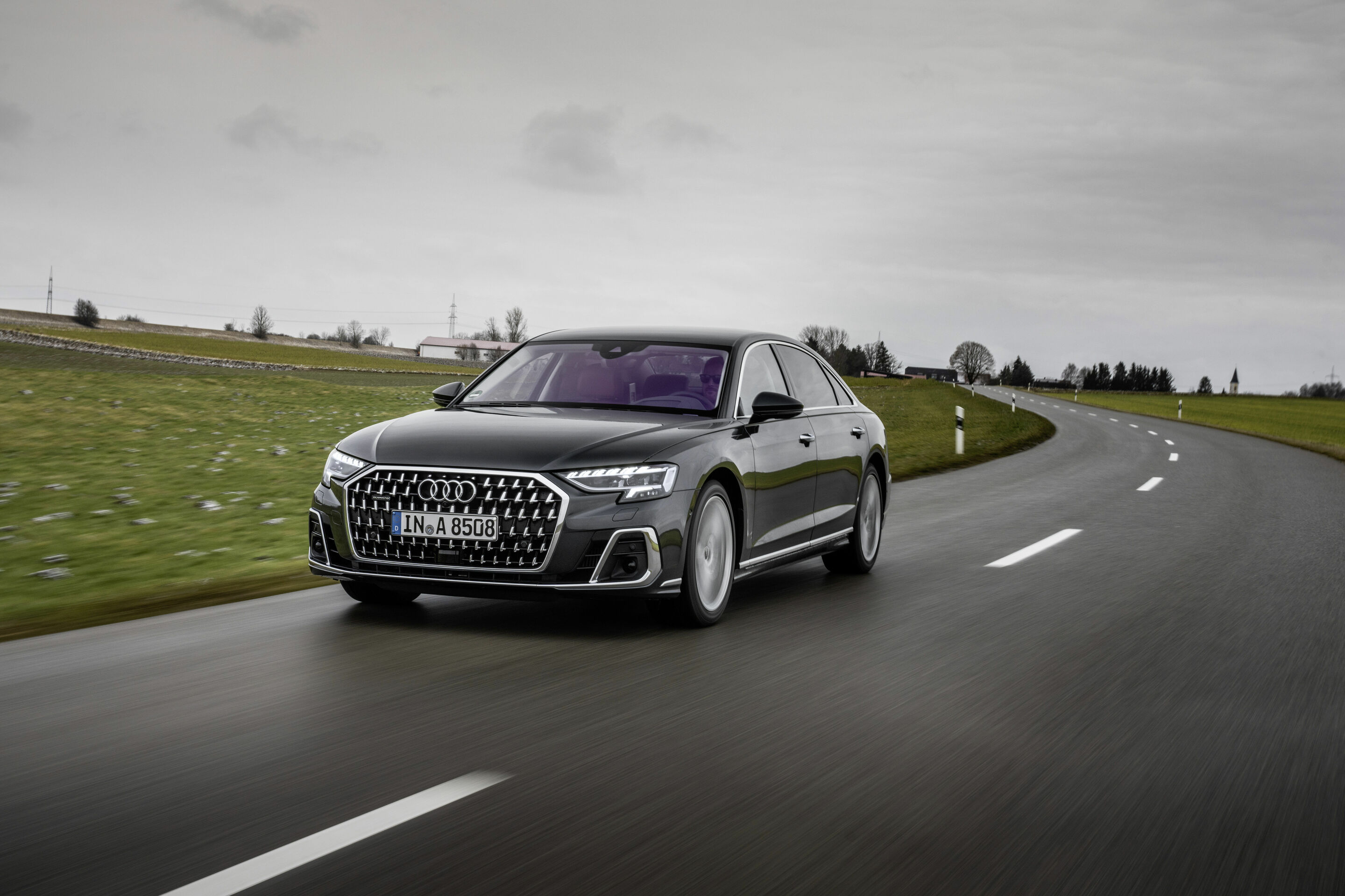 Audi A8 L interior and cockpit A220734