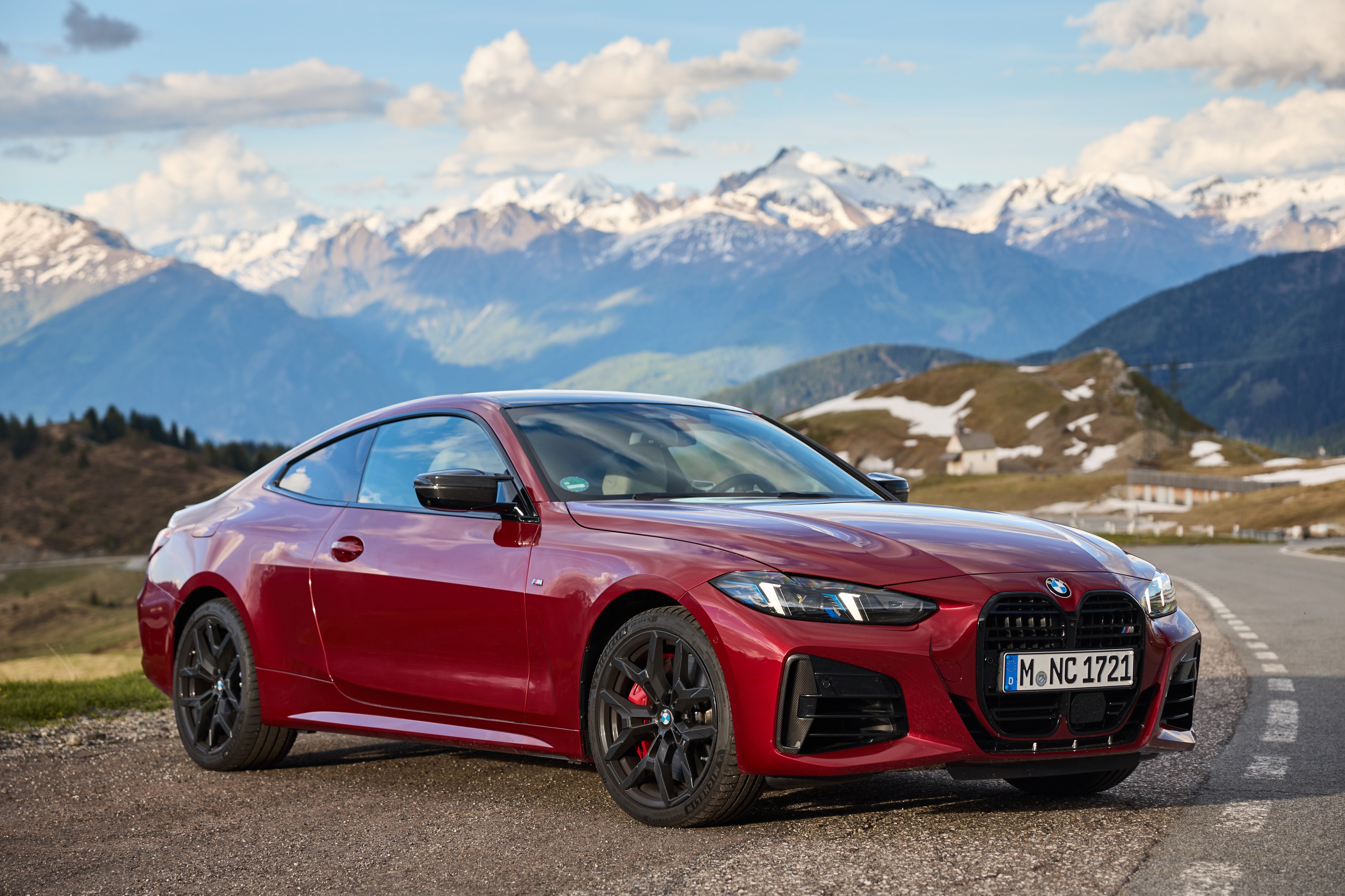 BMW M440i exterior P90565101