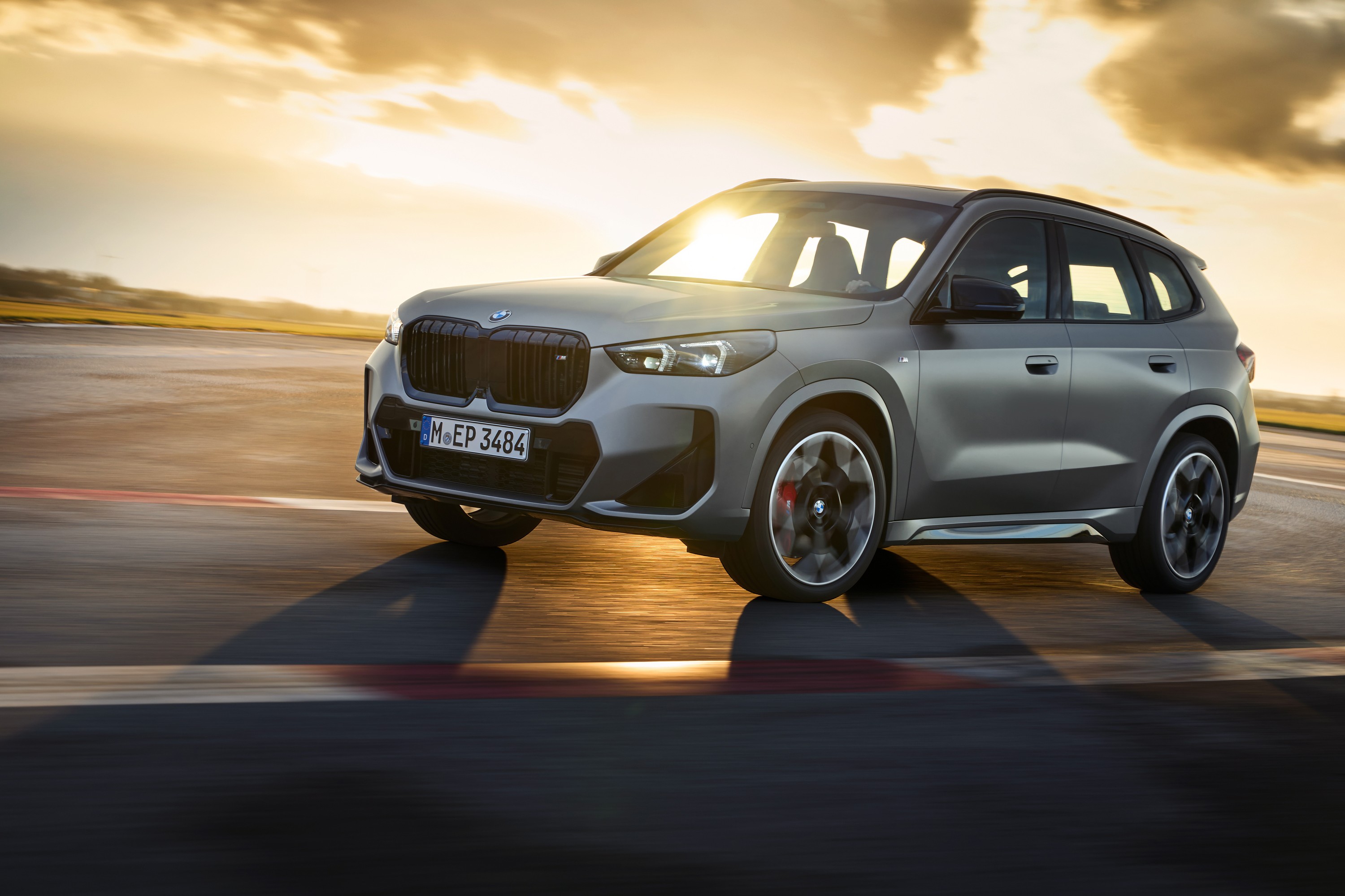 BMW X1 exterior P90509759