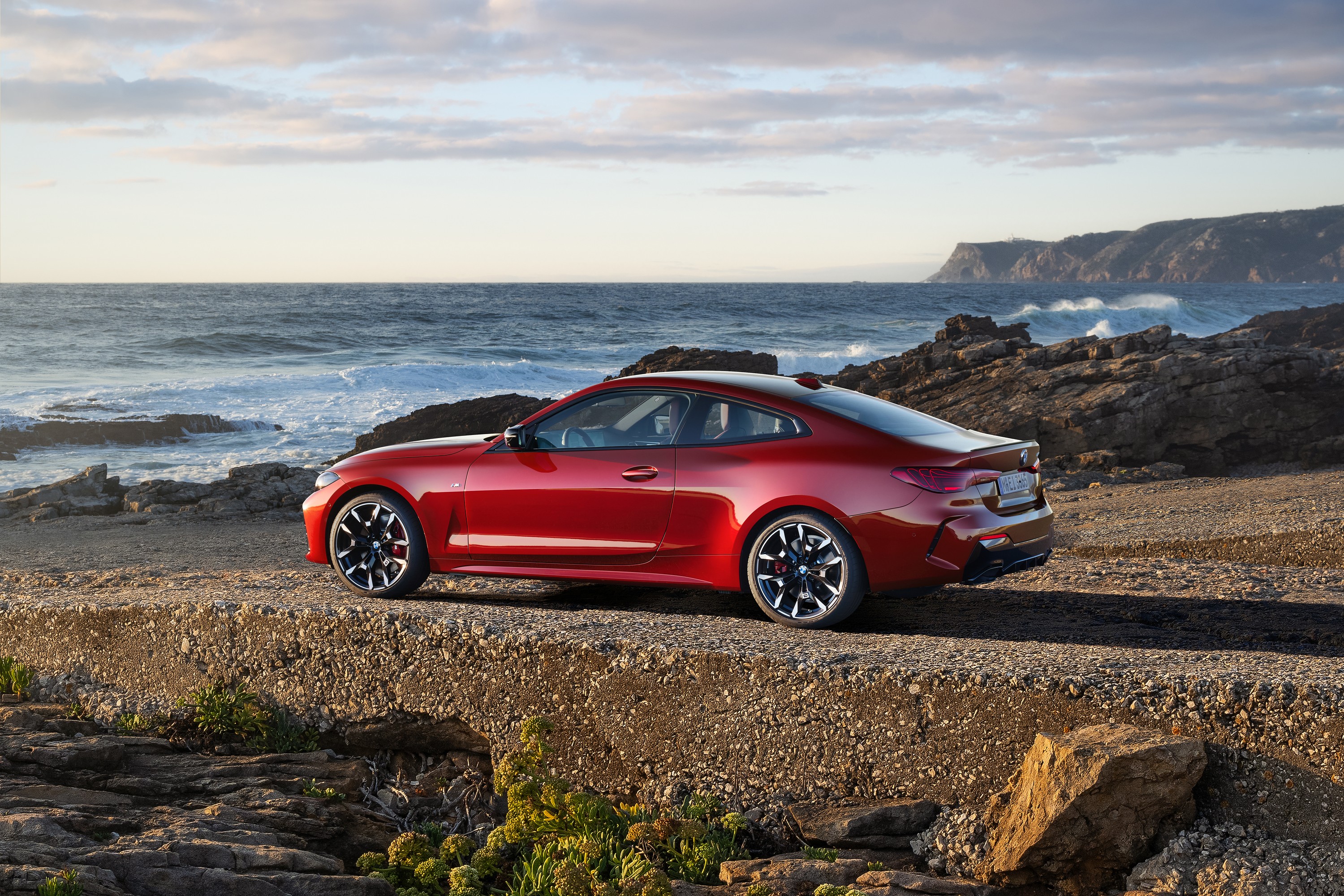 BMW 4 Series exterior P90535824