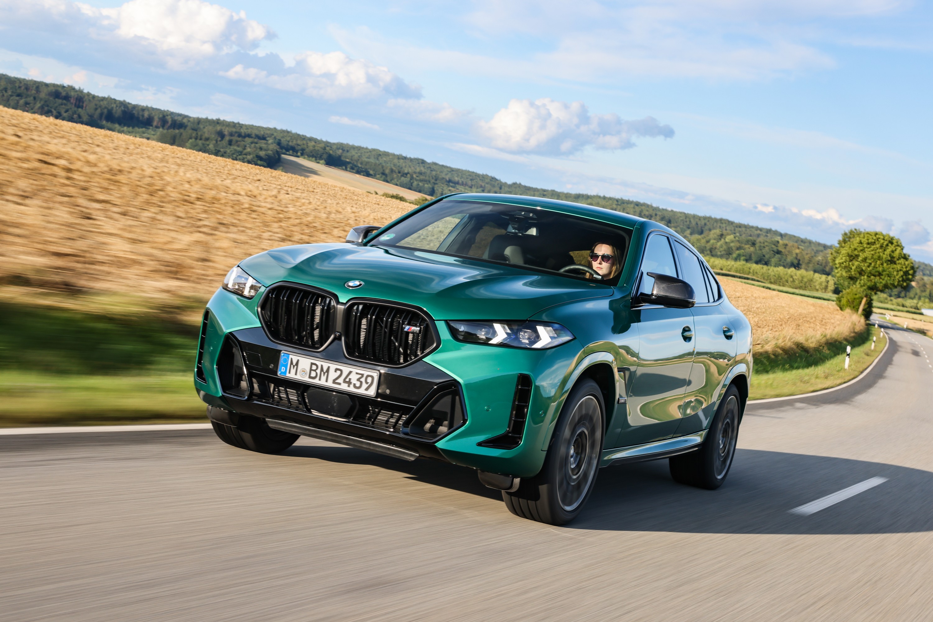 BMW X6 exterior P90518198