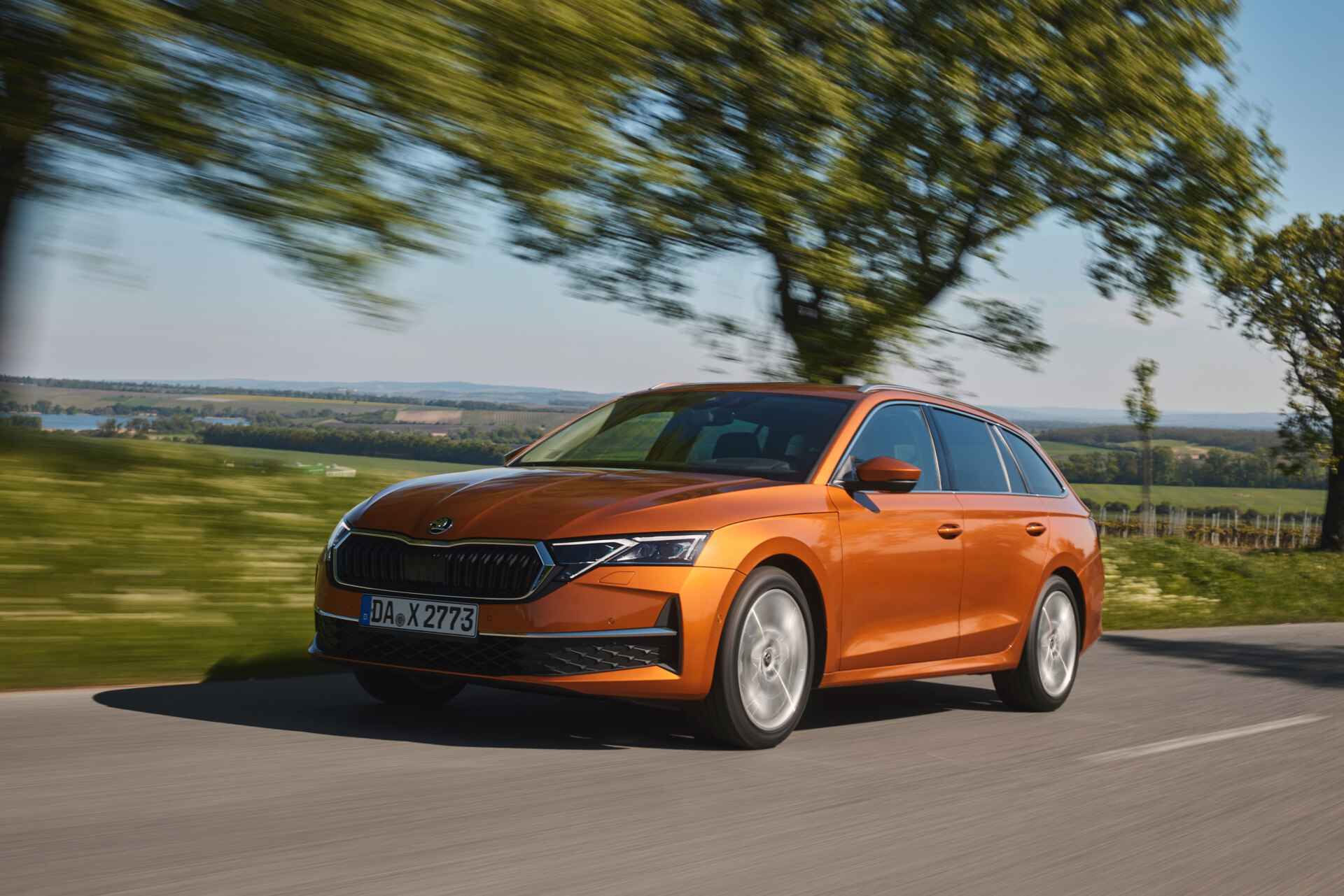Škoda Octavia Exterior official photo