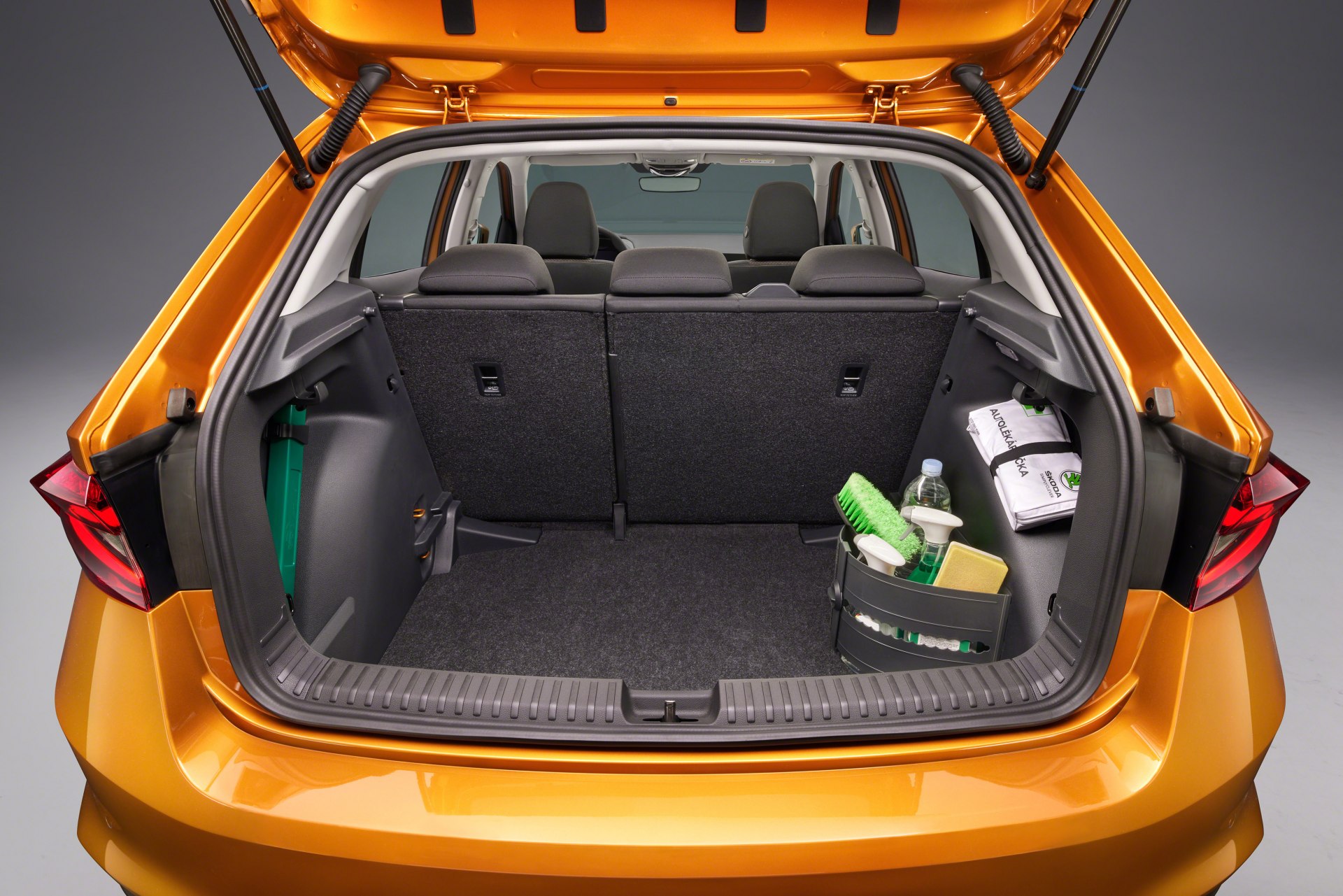 Škoda Fabia Overview official photo