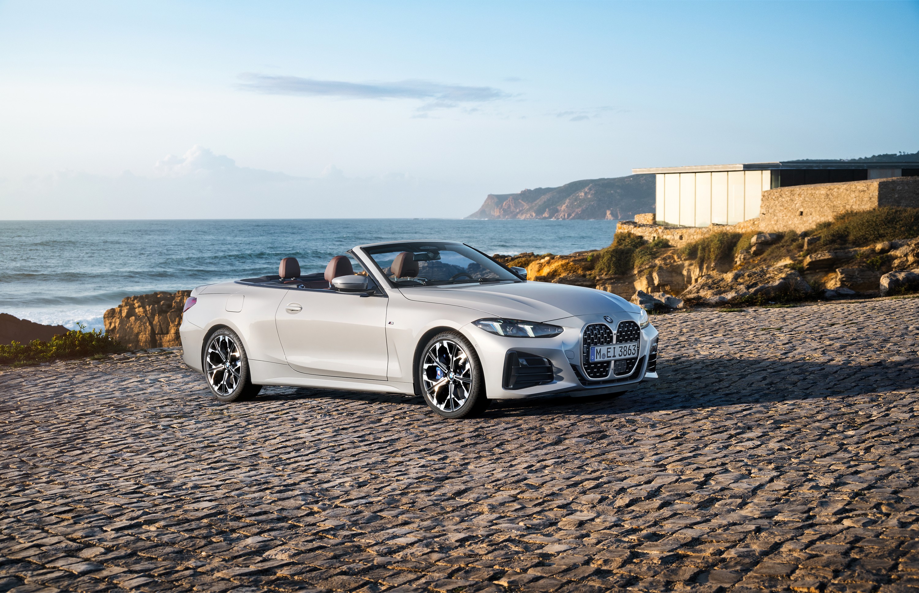 BMW 4 Series interior P90535869
